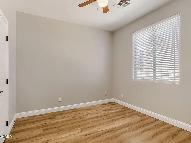1225 N 36th St #1115 — Photo 12