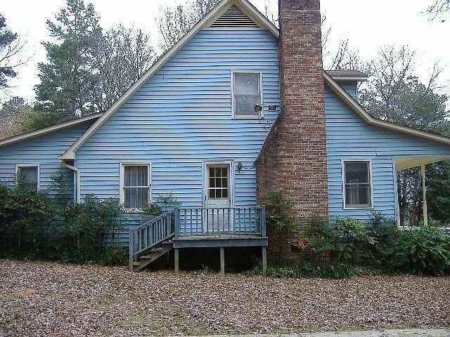 2nd image of 16067B Oak Grove Rd