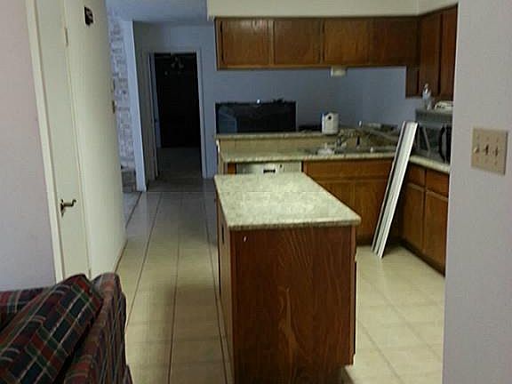 2nd image of 12146 Stone West Dr