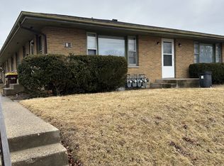 1722 Remington Rd #1, Rockford, IL 61108