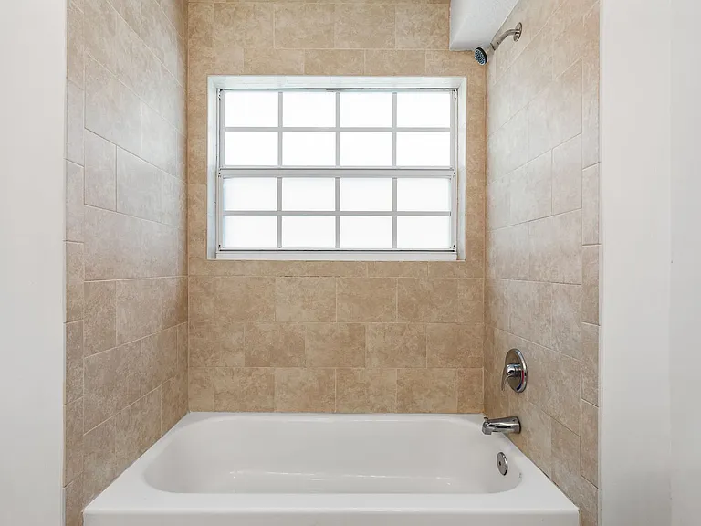 3525 NW 114th Ln — Photo 23