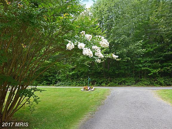 Pastoral Community of Bacon Ridge/ Gravel Driveway