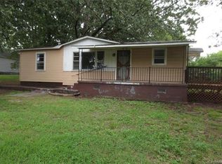 1236 Saluda Rd, Chester, SC 29706