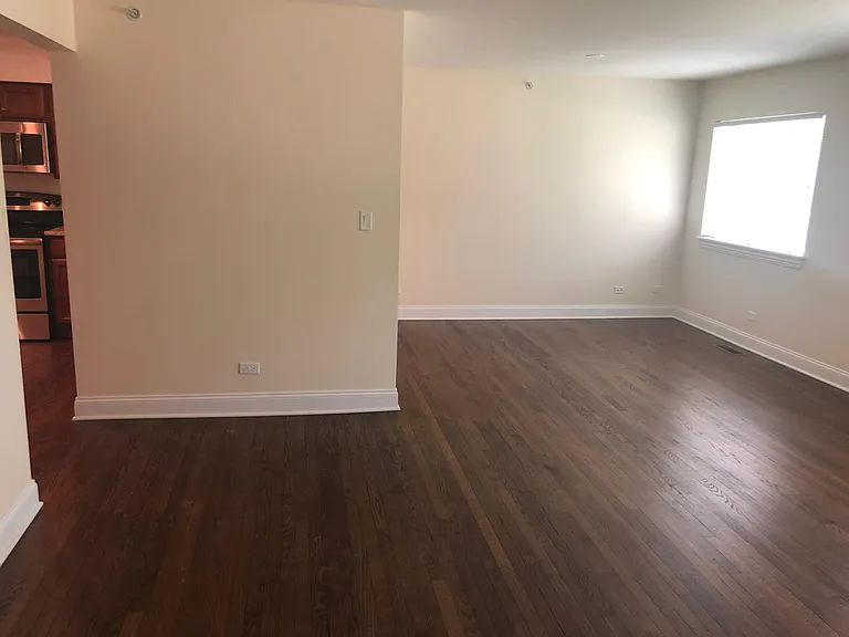 1675 Green Bay Rd #201 — Photo 6
