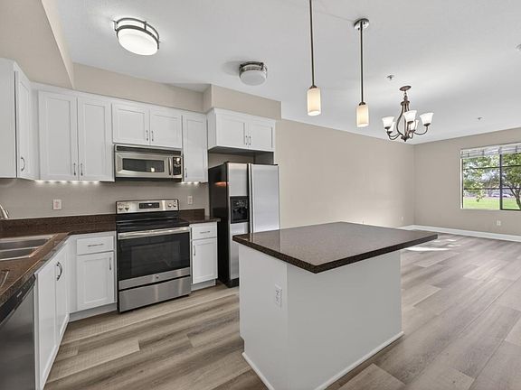2nd image of 800 N 8th St Unit 103