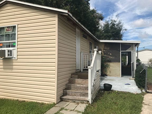 5th image of 9812 Palm Way