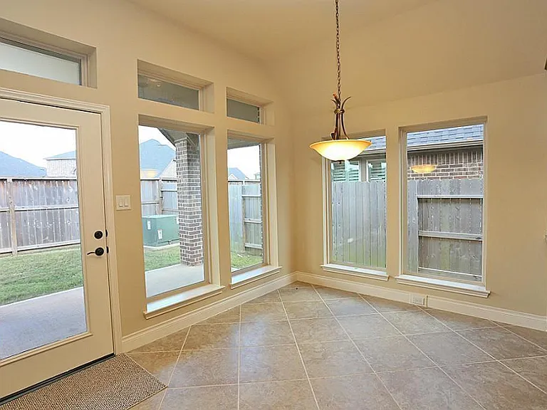 6707 Miller Shadow Ln — Photo 13