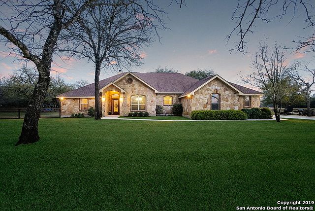 1st image of 313 Rose Garden Dr