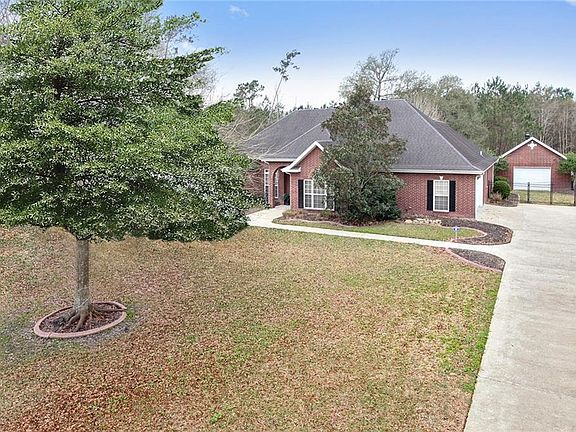 2nd image of 4620 Deer Creek Dr