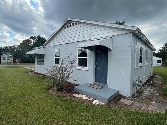 4th image of 601 Dunbar St