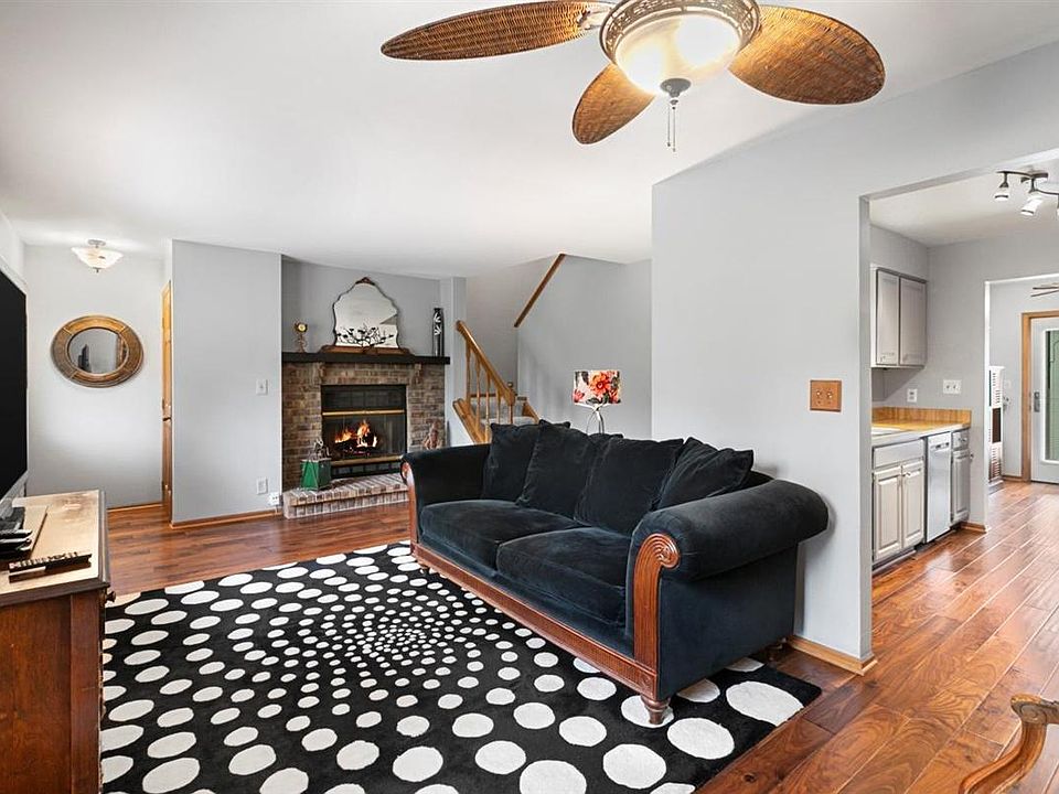 1st image of 525 Hartridge Dr