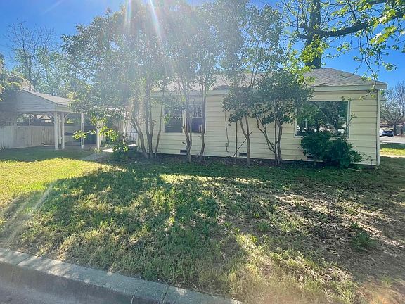 4th image of 390 Nevada St