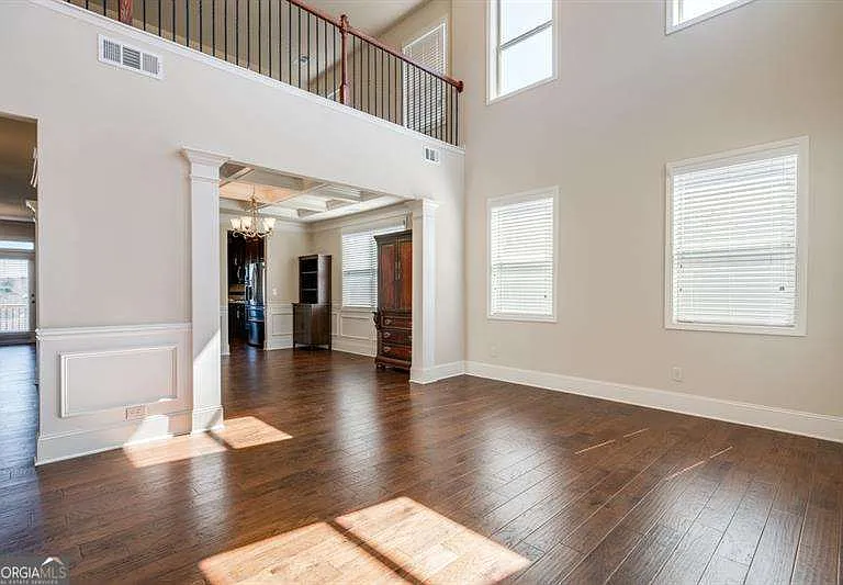 4215 Miramount Overlook — Photo 3