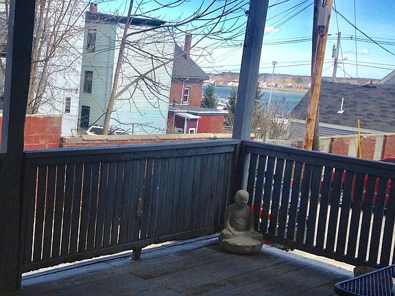 2nd image of 37 Tyng St APT 1R