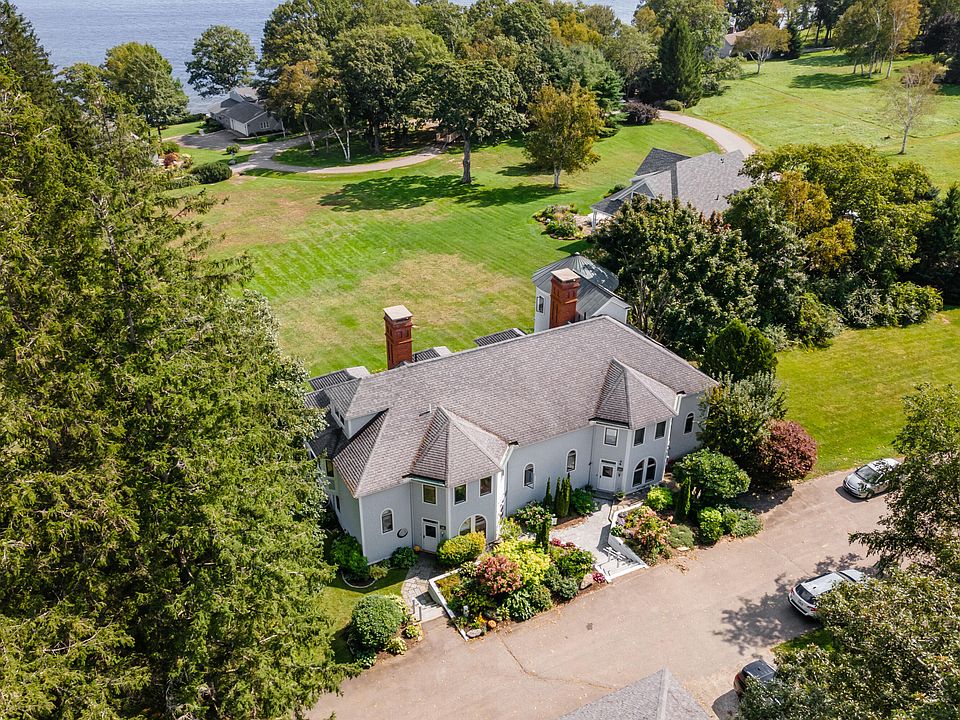 68 Eastward UNIT 68, Rockport, ME 04856 Zillow