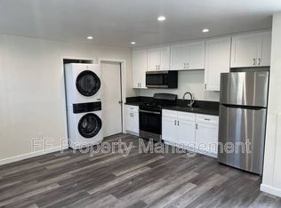 1542 Diamond St #4, San Diego, CA 92109