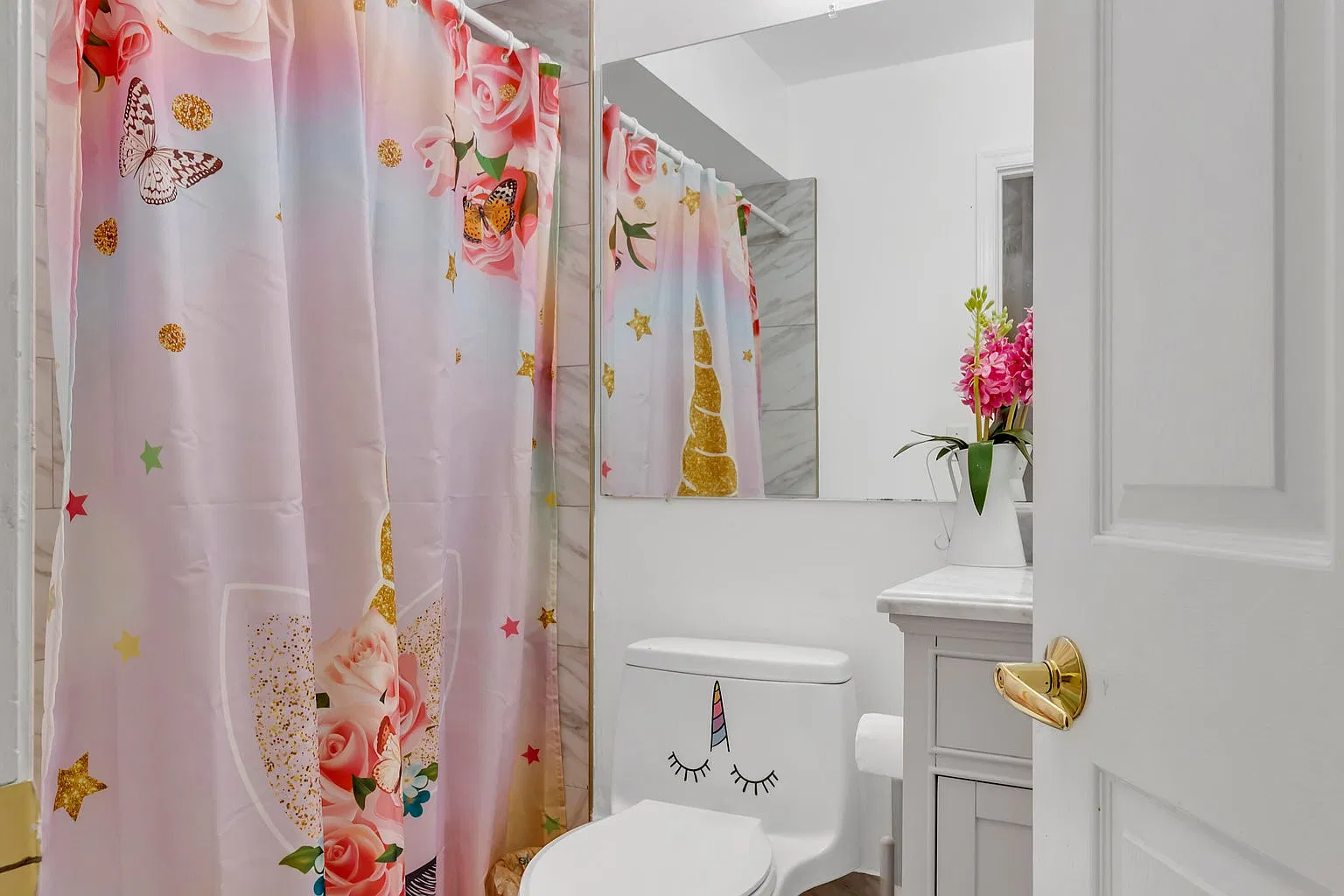 3 bed, 1413 sqft, $3,200 — Photo 3