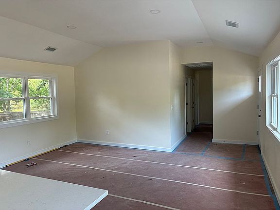 5th image of 46 Hawkins Rd