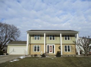 3108 E Lake Dr N, Elkhart, IN 46514