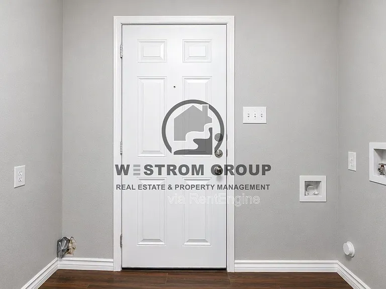 4010 Southern Charm Ct — Photo 14