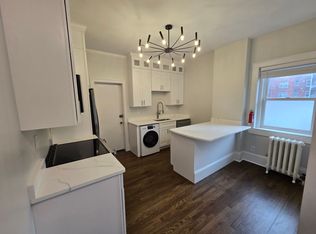 369 Tappan St APT 6, Brookline, MA 02445