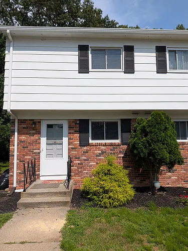 60 Skyline Dr #D Photo 1