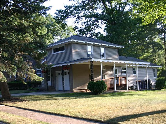 2nd image of 2719 Brooklyn Ave SE