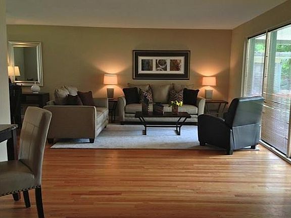 2nd image of 847 Barkley Sq