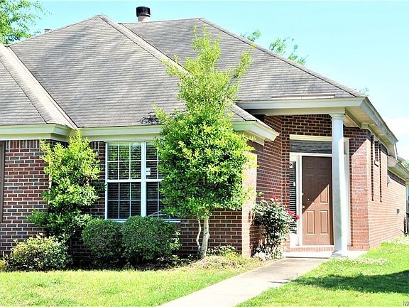 3rd image of 8937 Stoneridge Pl