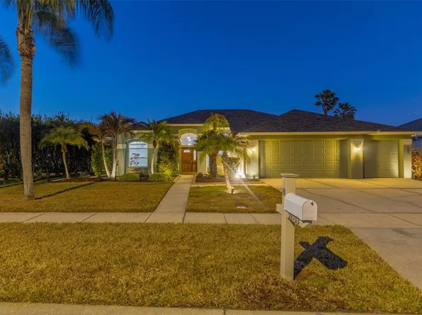 28703 Crooked Stick Ct, Zephyrhills, FL 33543