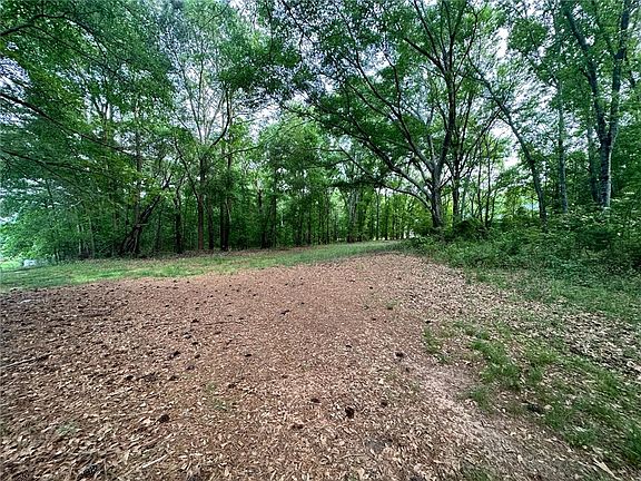 2nd image of 103 Creekwalk Dr