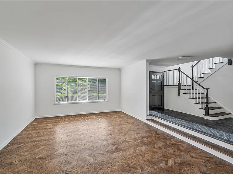 412 Lavergne Ave — Photo 3