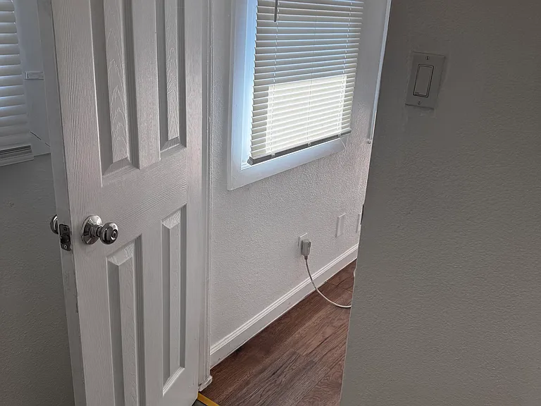 8557 Juniper Ave #8 — Photo 10