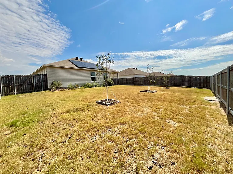 4401 Olympic Dr — Photo 27