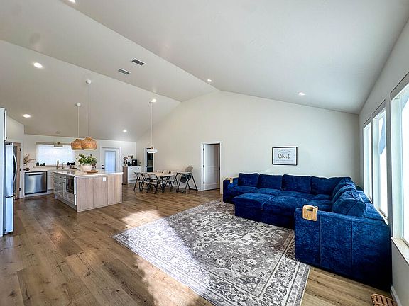 5th image of 184 Private Road 313 #H