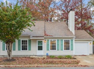 215 Old Bridge Ct, Newport News, VA 23608