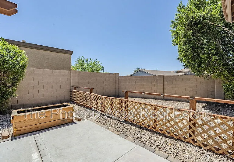 3355 E Los Altos Rd — Photo 49
