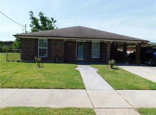 2309 Riverbend Dr, Violet, LA 70092