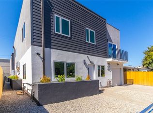 10855 Hartsook St, North Hollywood, CA 91601
