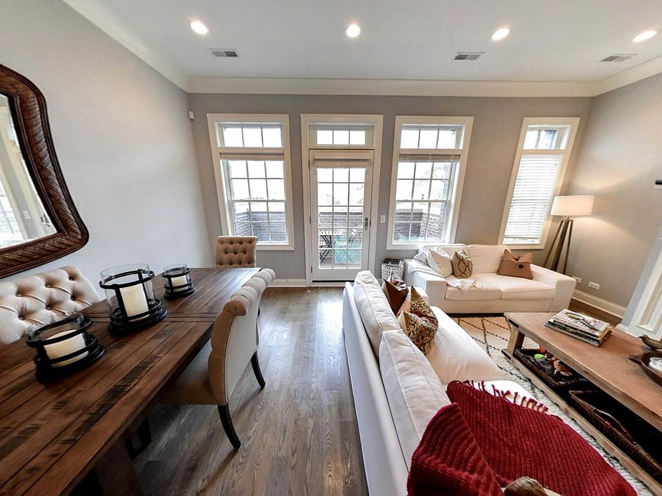 1st image of 1185 W Oakdale Ave #2