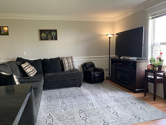 2nd image of 25209 Shannon Dr
