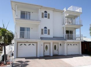 128 Coral Ave, Redington Shores, FL 33708