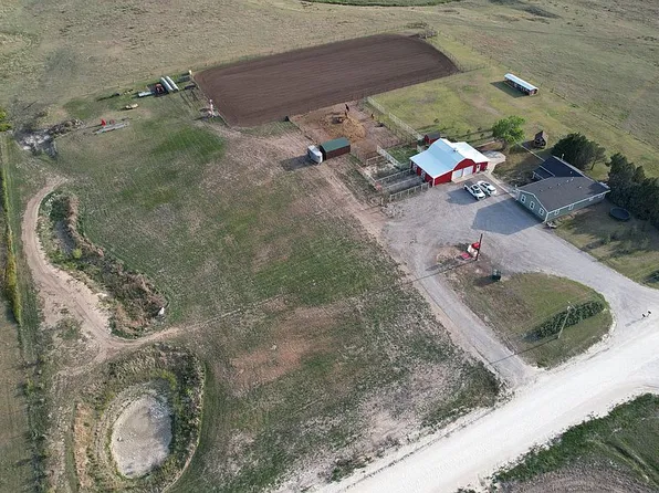426 Emmeram Rd, Ellis, KS 67637