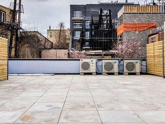 2nd image of 555 Graham Ave APT 1A