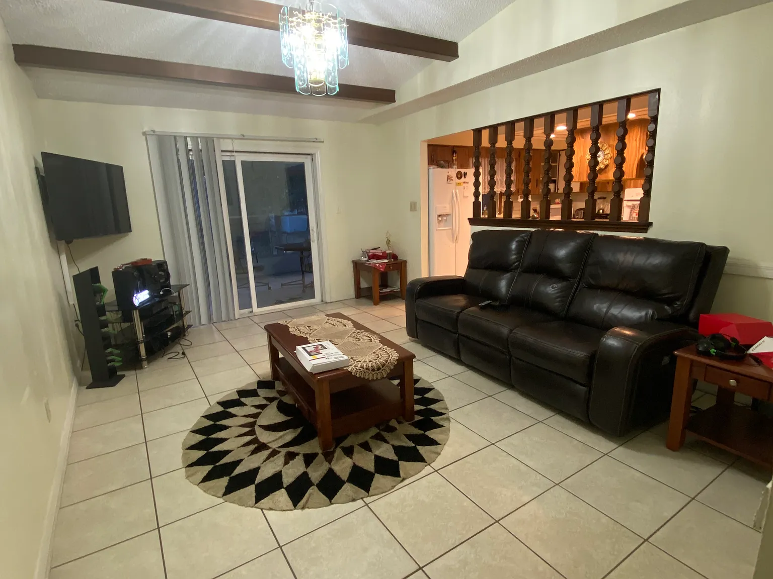 3 bed, 1404 sqft, $700 — Photo 4