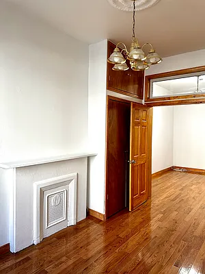 Rented by Apple Exclusive Realty Inc | media 18