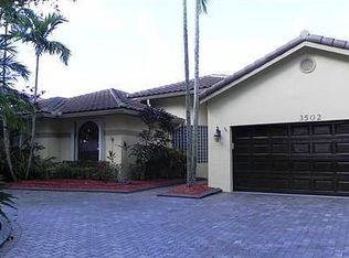 3502 Ottawa Ln, Cooper City, FL 33026