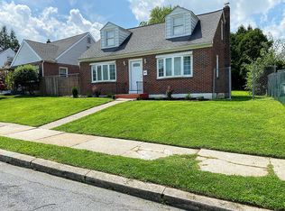 320 McClellan St, Reading, PA 19611