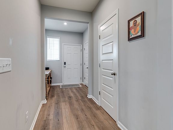 4th image of 491 Mabels Way