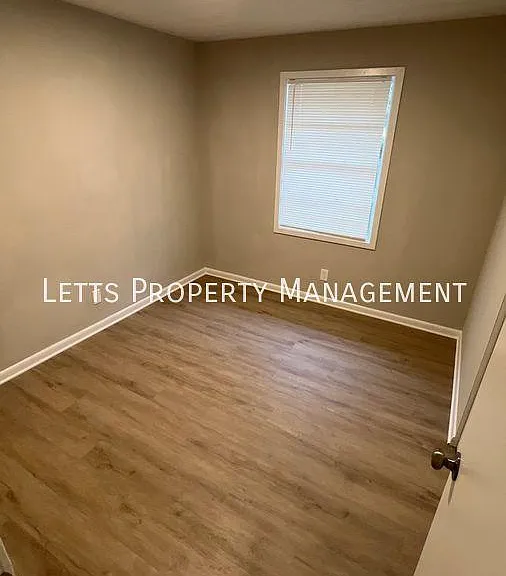 947 Belvedere Dr — Photo 10